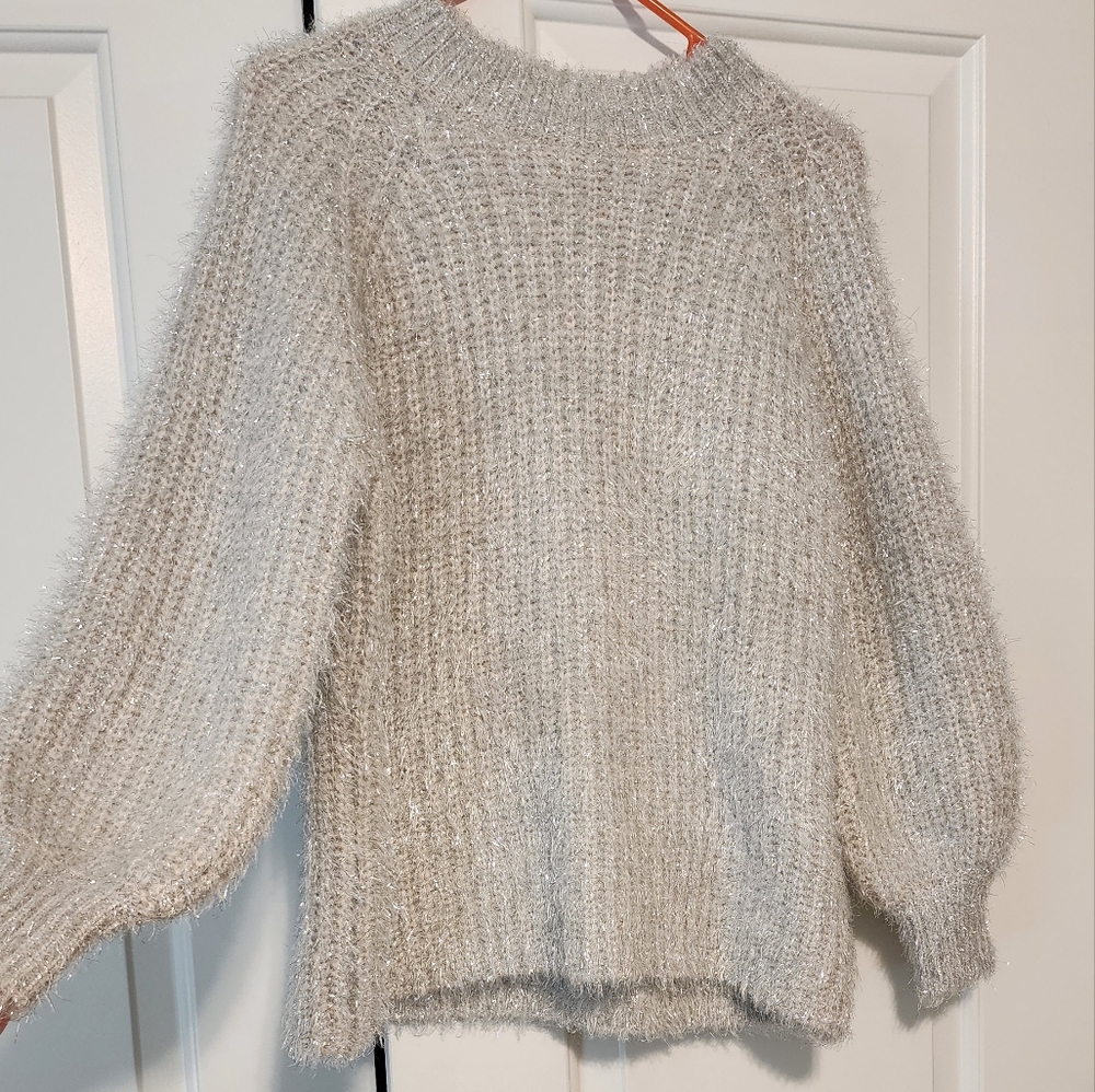 Versona Medium Sparkly Sweater